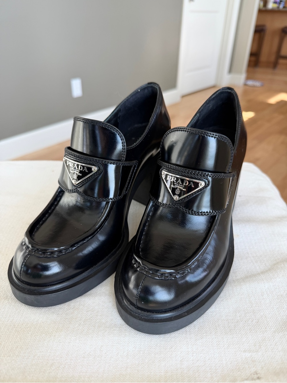 Prada 1D246M Spazzolato Platform Heel Loafer Black Nero Size 36 w/Box